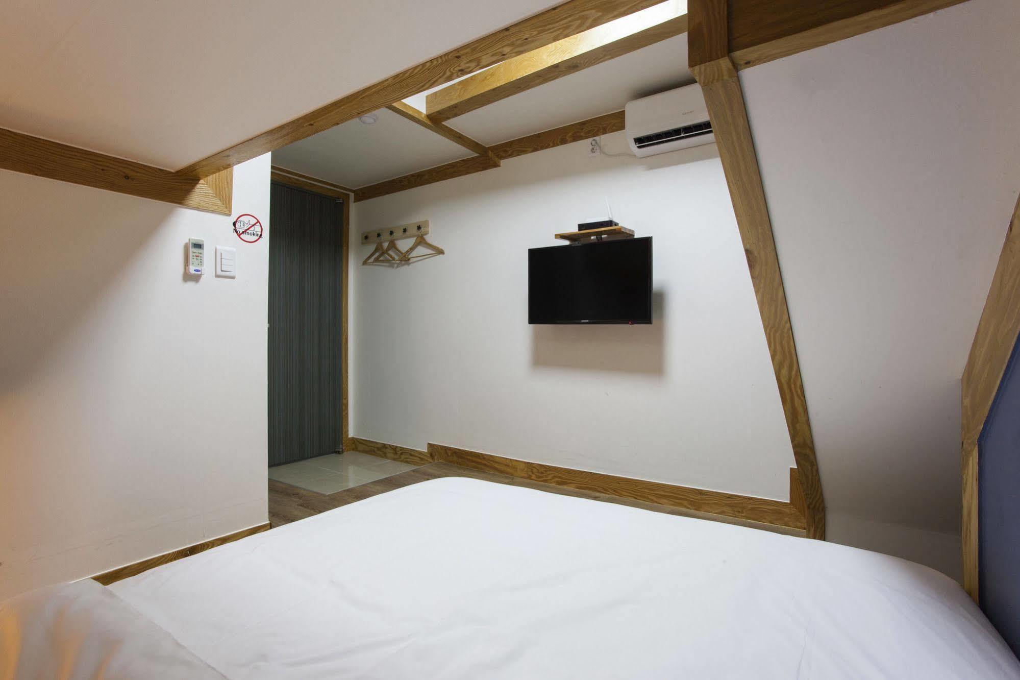 Mini Hotel Dalkom In Dongdaemun Seul Esterno foto