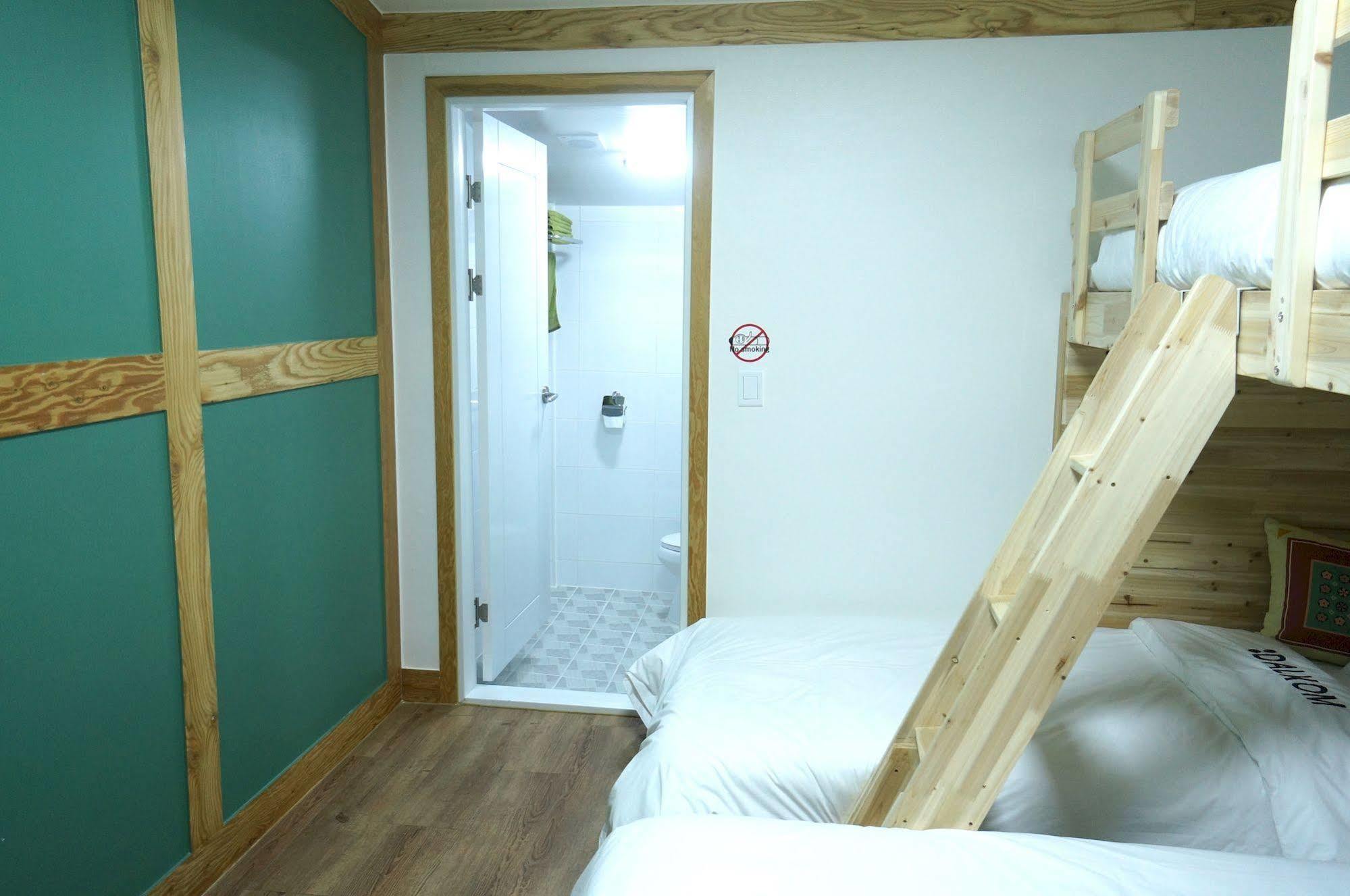 Mini Hotel Dalkom In Dongdaemun Seul Esterno foto